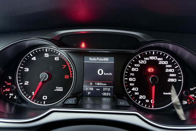 AUDI奧迪 A4 AVANT  第7張相片