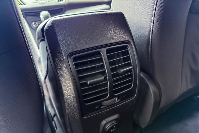 FORD福特 KUGA  第8張相片