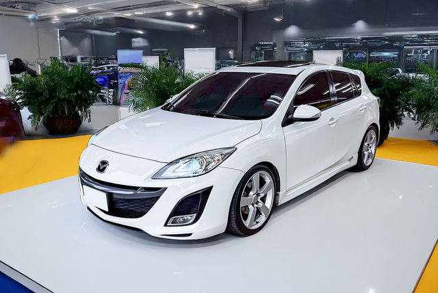 MAZDA馬自達 MAZDA 3  第1張相片