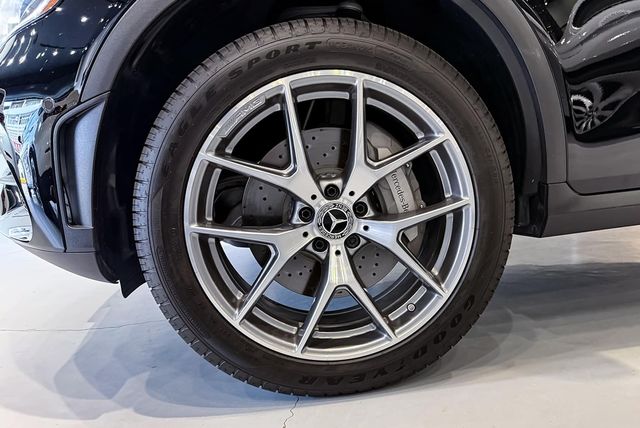 M-BENZ賓士 GLC300  第3張相片