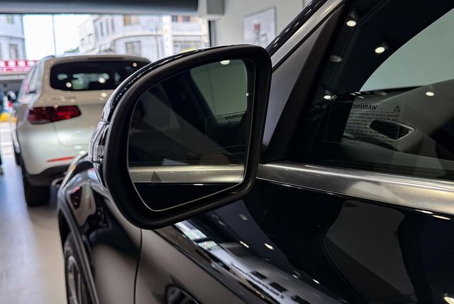 M-BENZ賓士 GLC300  第4張相片