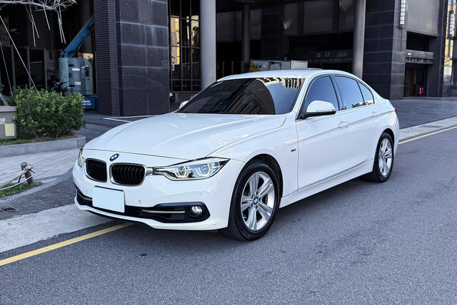 BMW寶馬 320  第1張相片