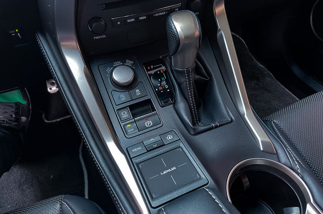 LEXUS凌志 NX200T  第12張相片