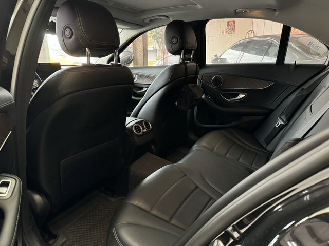 M-BENZ賓士 C200  第3張相片