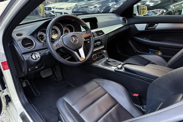 M-BENZ賓士 C180 COUPE  第3張相片