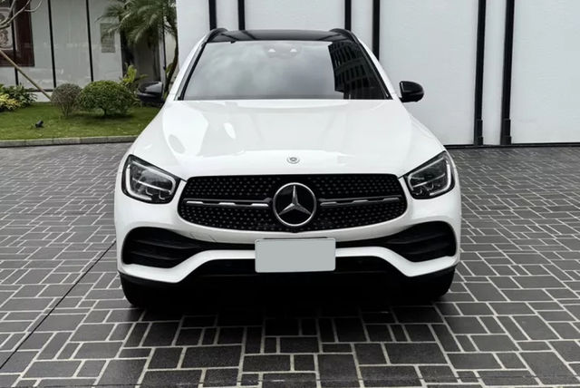 M-BENZ賓士 GLC300  第3張相片