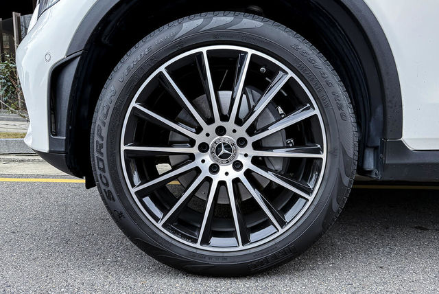 M-BENZ賓士 GLC300  第5張相片