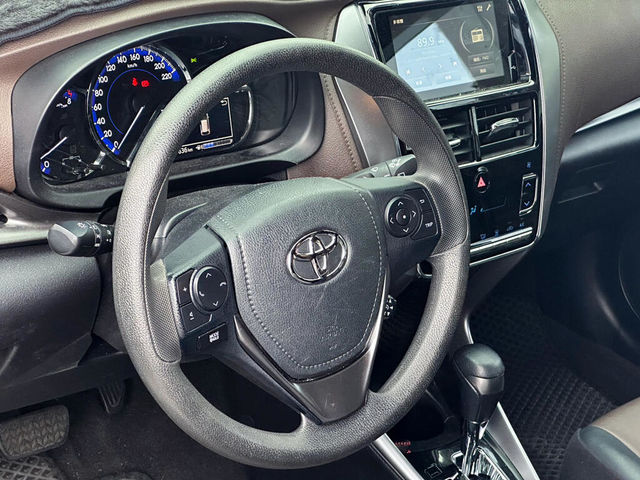 TOYOTA豐田 YARIS  第4張相片