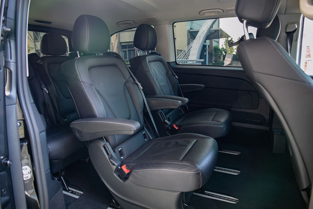 M-BENZ賓士 V220 D  第16張相片