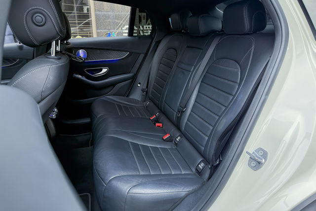 M-BENZ賓士 GLC300 AMG COUPE  第13張相片