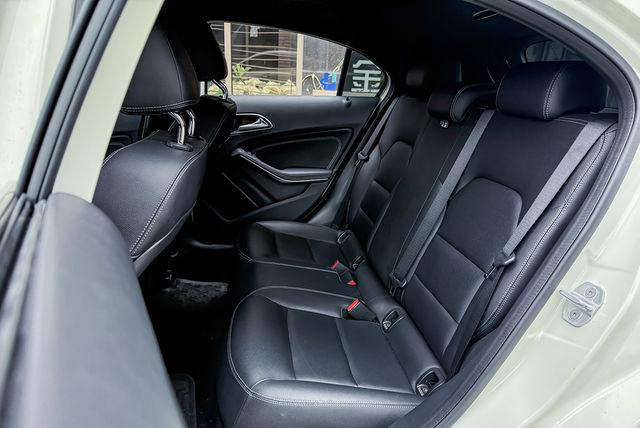 M-BENZ賓士 A180  第10張相片