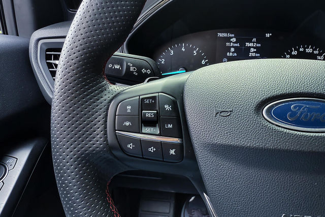 FORD福特 FOCUS ST  第6張相片