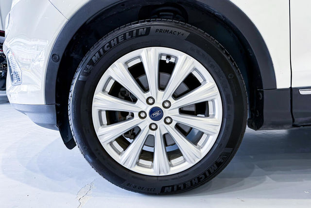 FORD福特 KUGA  第13張相片