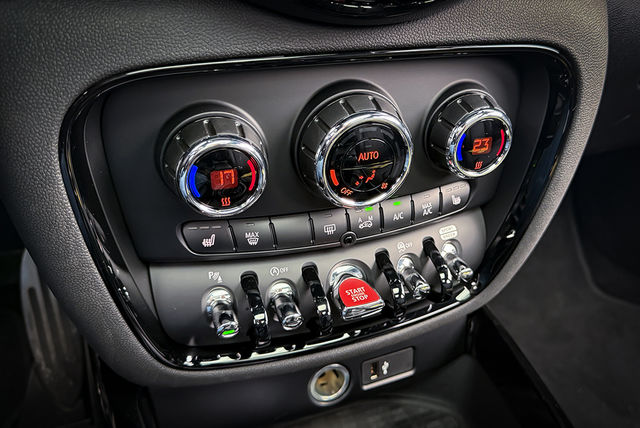 MINI迷你 CLUBMAN JCW  第15張相片
