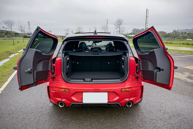 MINI迷你 CLUBMAN JCW  第23張相片