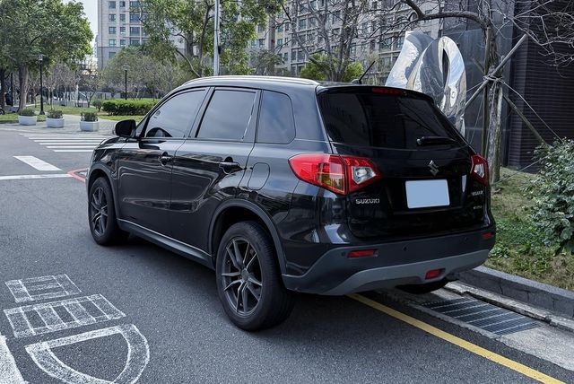 SUZUKI鈴木 VITARA  第3張相片