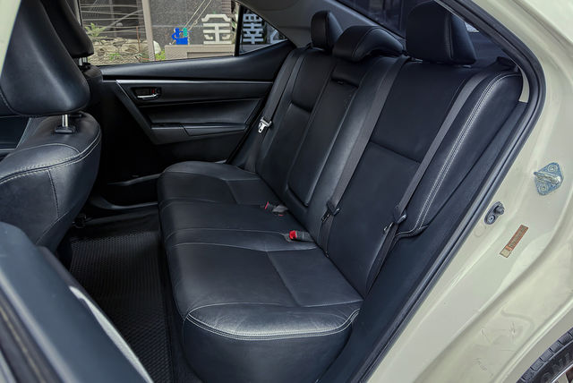 TOYOTA豐田 ALTIS  第17張相片
