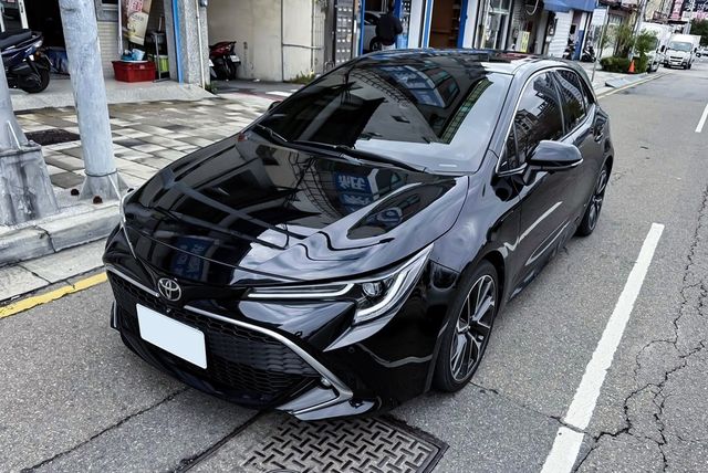 TOYOTA豐田 AURIS  第1張相片