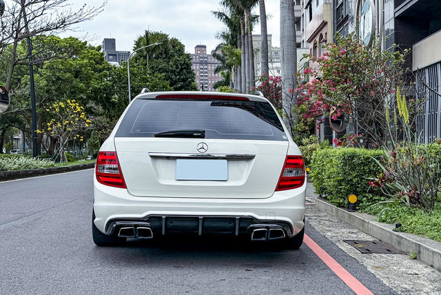 M-BENZ賓士 C200  第6張相片