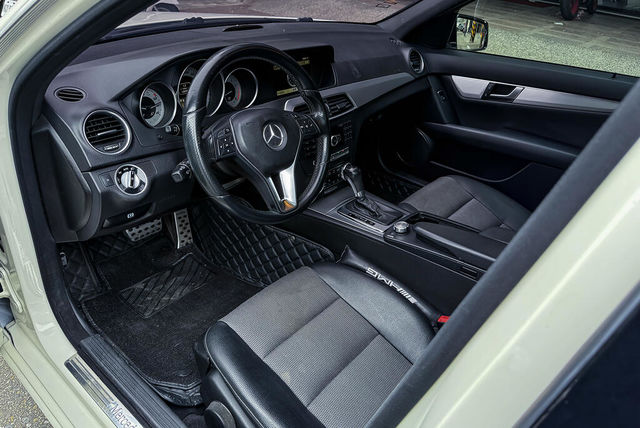 M-BENZ賓士 C200  第8張相片
