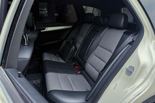 M-BENZ賓士 C200  第13張相片