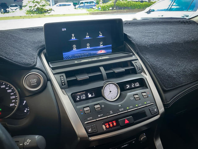 LEXUS凌志 NX200  第4張相片