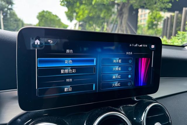 M-BENZ賓士 GLC200  第7張相片