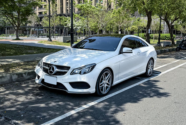 M-BENZ賓士 E250 COUPE  第1張相片