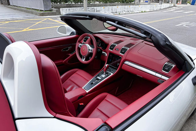 PORSCHE保時捷 BOXSTER  第8張相片