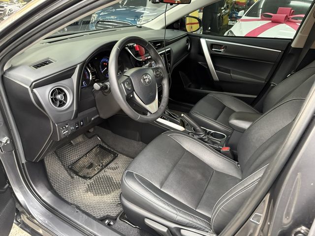 TOYOTA豐田 ALTIS  第5張相片