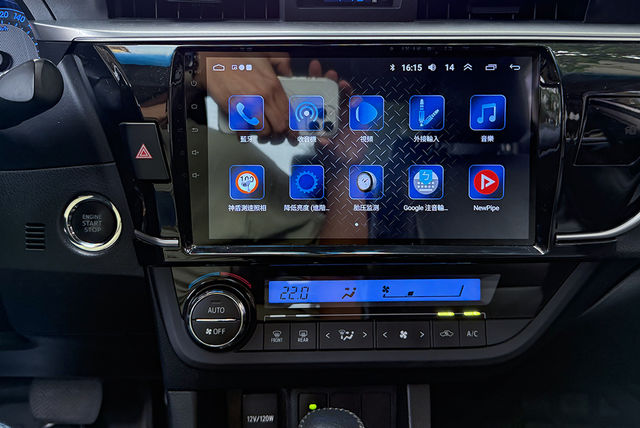 TOYOTA豐田 ALTIS  第6張相片