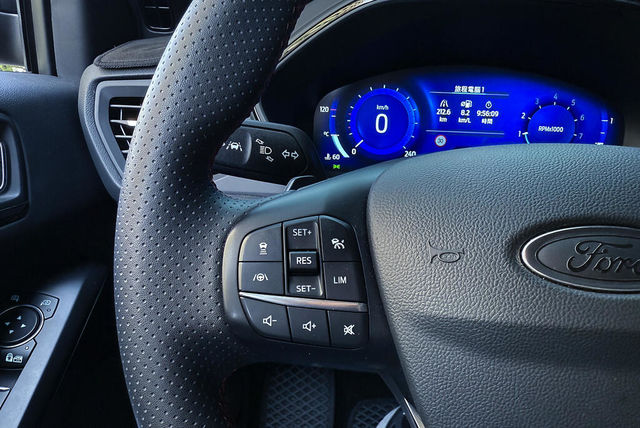 FORD福特 FOCUS  第12張相片