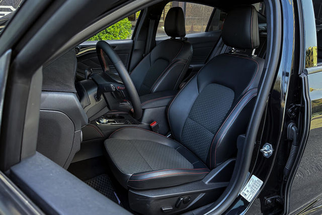 FORD福特 FOCUS  第14張相片