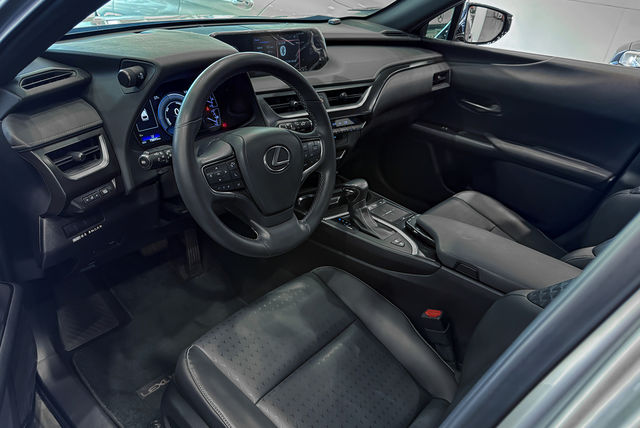 LEXUS凌志 UX250H  第6張相片