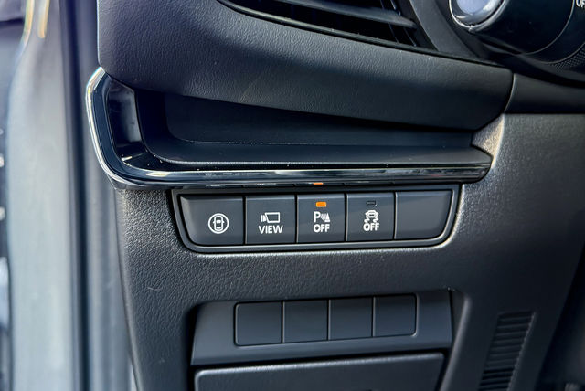 MAZDA馬自達 MAZDA 3  第9張相片