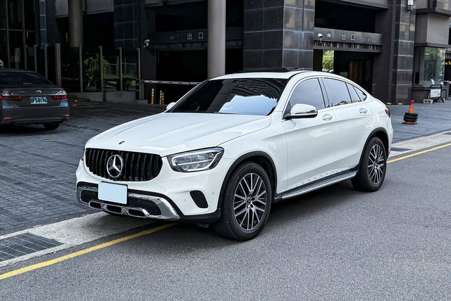 M-BENZ賓士 GLC300 AMG COUPE  第1張相片