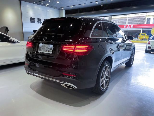M-BENZ賓士 GLC300  第2張相片