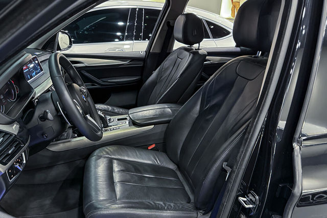 BMW寶馬 X5 XDRIVE25D  第14張相片