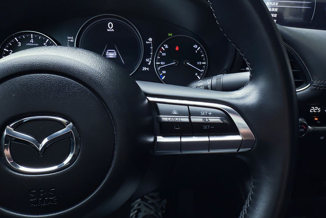 MAZDA馬自達 MAZDA 3  第8張相片