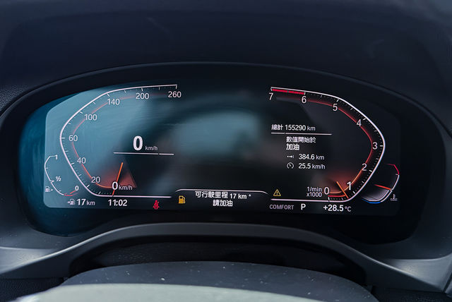 BMW寶馬 X3  第13張相片