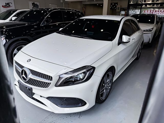 M-BENZ賓士 A180  第1張相片