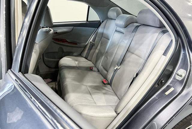 TOYOTA豐田 ALTIS  第9張相片