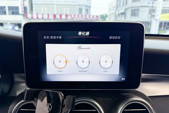 M-BENZ賓士 GLC300  第10張相片