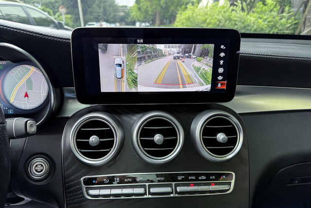 M-BENZ賓士 GLC300  第11張相片