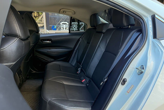 TOYOTA豐田 ALTIS  第10張相片