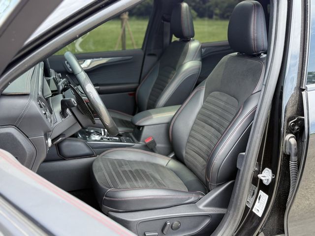 FORD福特 KUGA  第9張相片