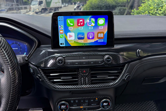 FORD福特 KUGA  第12張相片