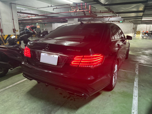 M-BENZ賓士 E200  第3張相片