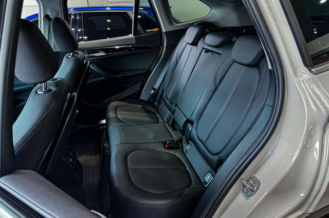 BMW寶馬 X1  第10張相片