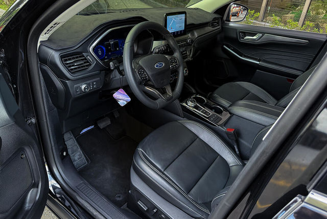 FORD福特 KUGA  第6張相片